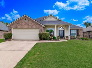 2324 Tallgrass Cir, Bossier City, LA 71111