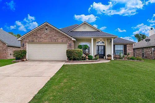 2324 Tallgrass Cir Photo 1