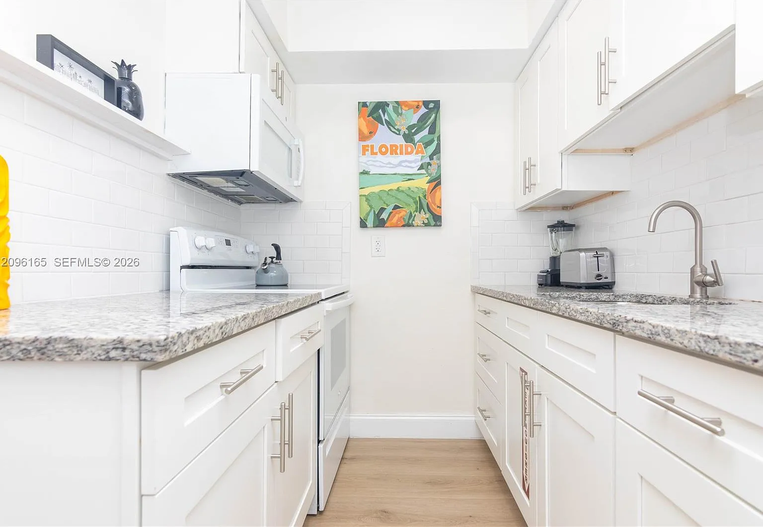 Norfolk Gardens Amd Plat — Photo 1