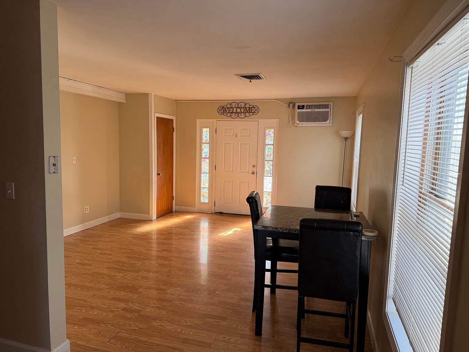 1 bedroom / 1 bath with in-unit washer / dryer — Photo 2