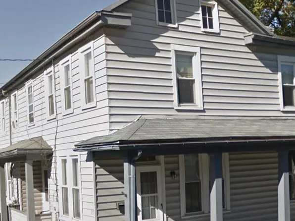339 E High St, Elizabethtown, PA 17022