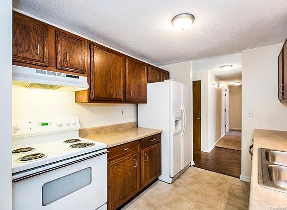 5th image of 9709 Old Gate Dr