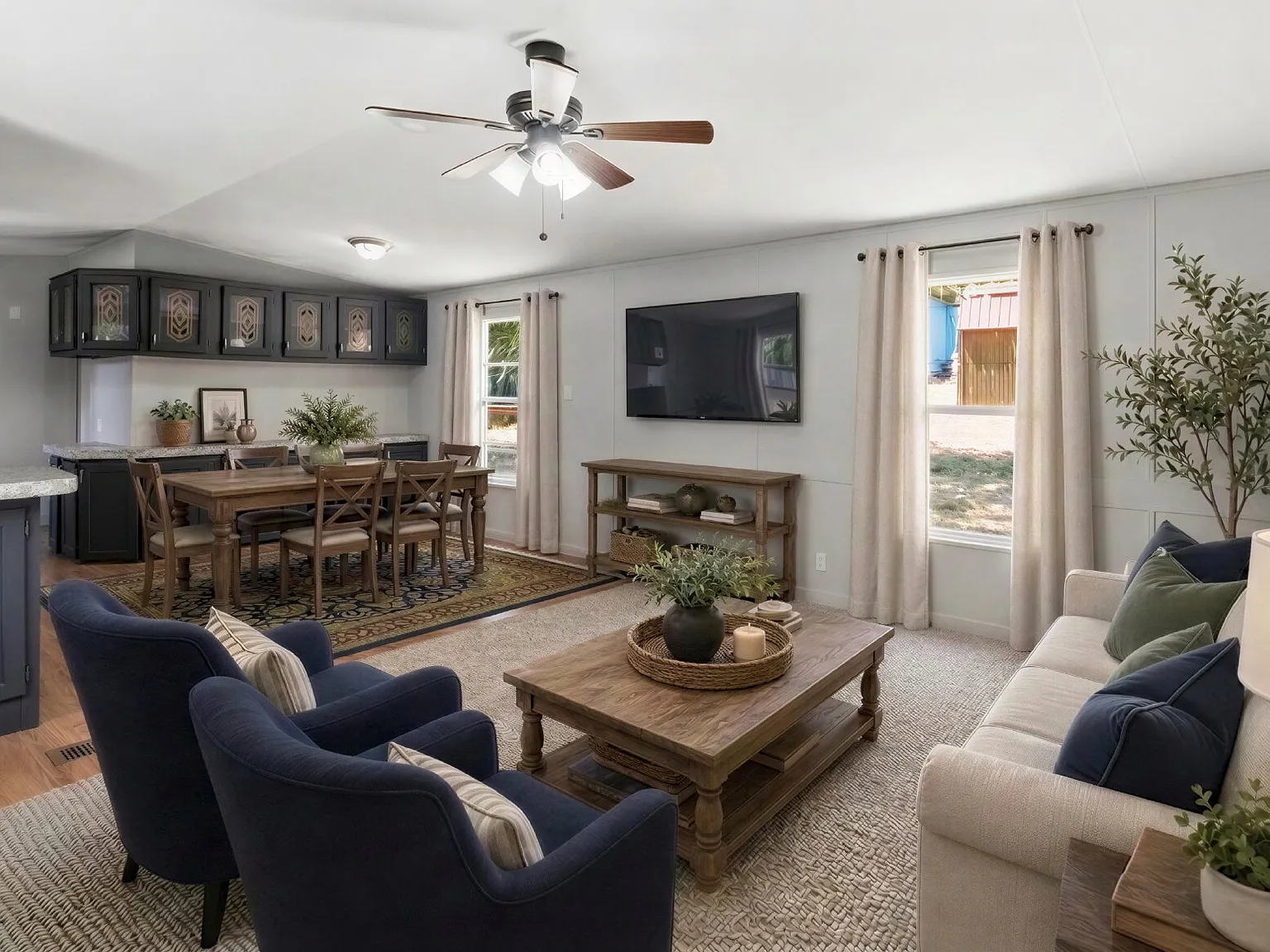 3 bed, 2.0 bath, 1216 sqft, $1,195 — Photo 2