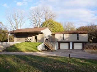 W23375 11th St, Trempealeau, WI 54661