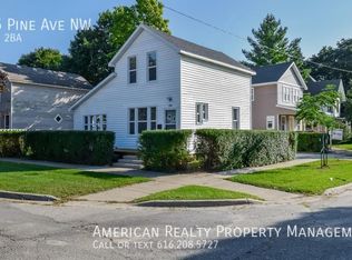 206 Pine Ave NW, Grand Rapids, MI 49504