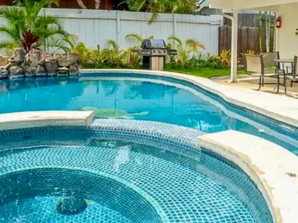 322 Iliwahi Loop #4, Kailua, HI 96734