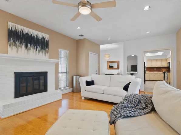 6042 Mercedes Ave, Dallas, TX 75206
