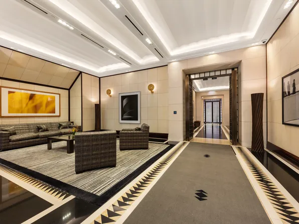 151 East 58th Street image 21 of 25