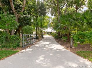 6785 SW Gaines Ave, Stuart, FL 34997