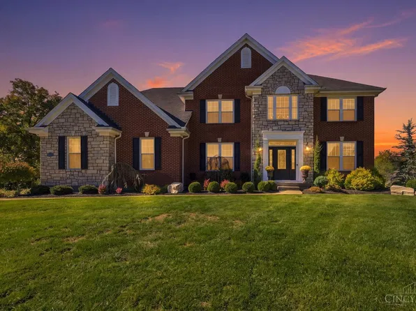 5507 Eden Ridge Dr, Cincinnati, OH 45247