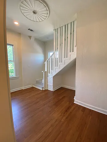 3233 Loyola Ave #1 Photo 1