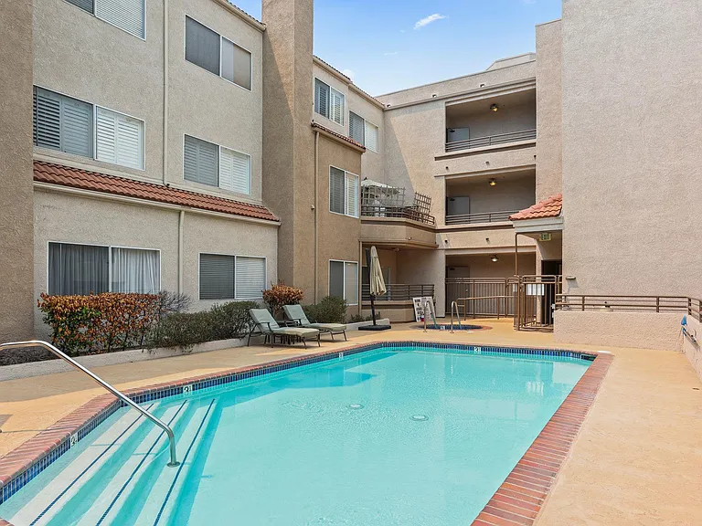 501 E Del Mar Blvd #311 — Photo 21