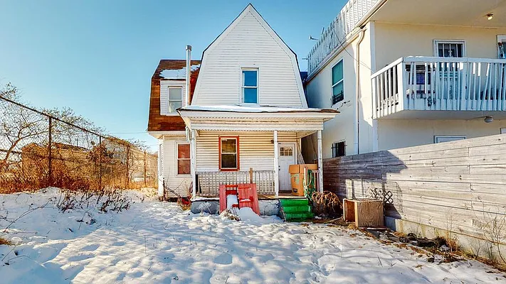 Sold by H.P. Greenfield Real Estate | media 34