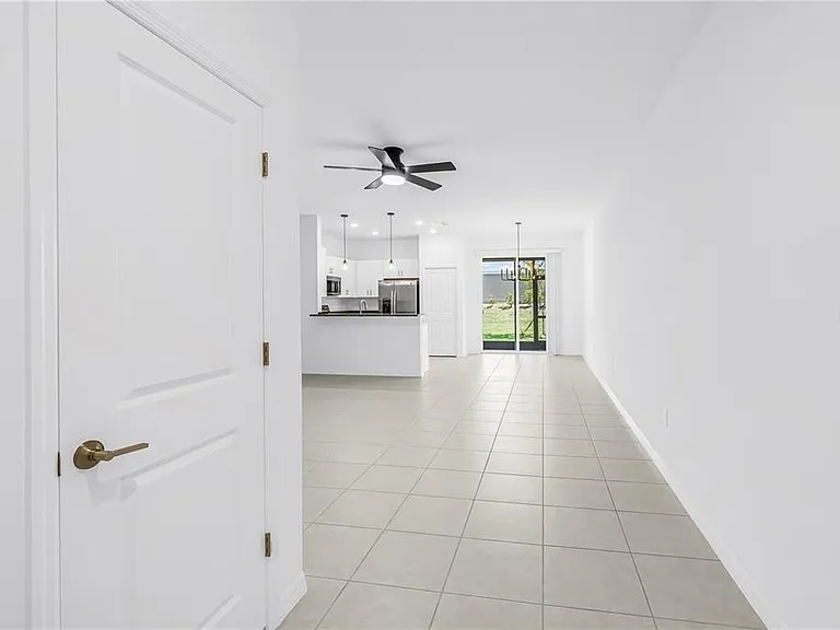 9305 Bonita Mar Dr — Photo 3
