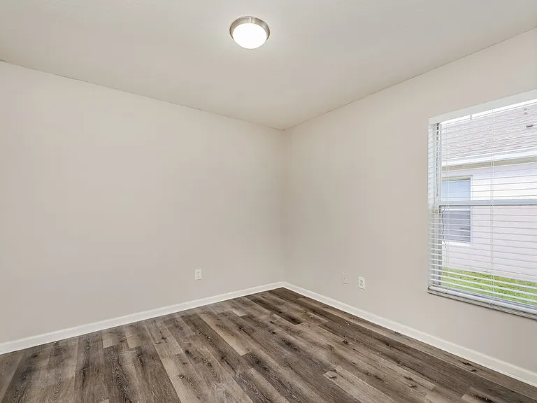 11427 Misty Isle Ln — Photo 14
