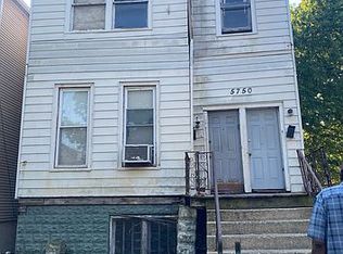 5750 S Carpenter St, Chicago, IL 60621