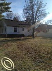 3rd image of 32106 James St