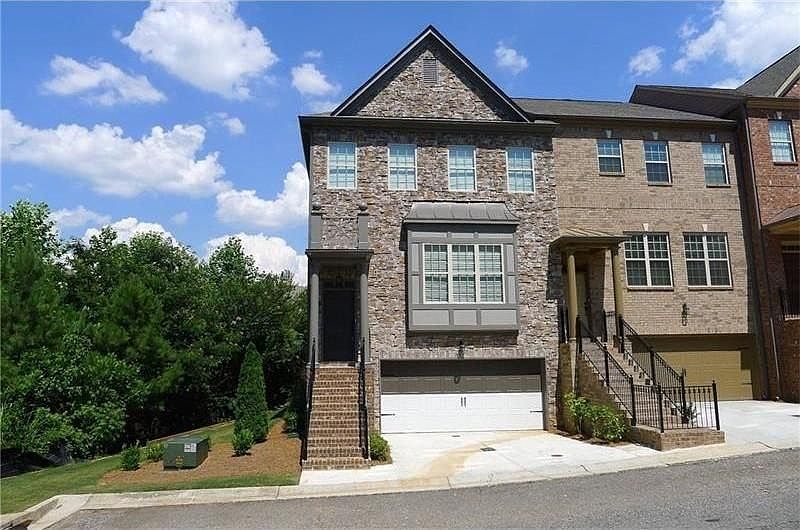1st image of 861 Cedar River Ct SE