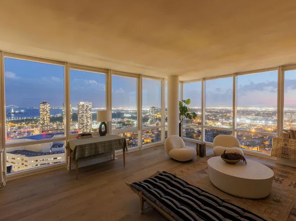 180 Morgan Street image 62 of 140