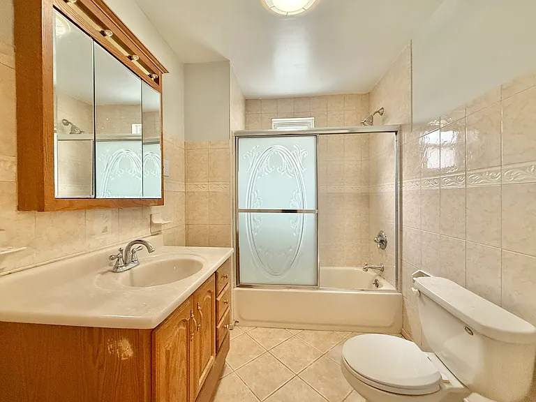 52 Manor St #1 — Photo 21