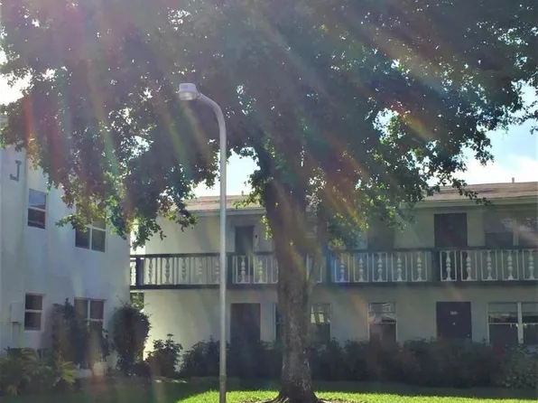 237 Sheffield #J, West Palm Beach, FL 33417