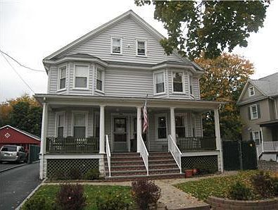 2nd image of 616 Front St