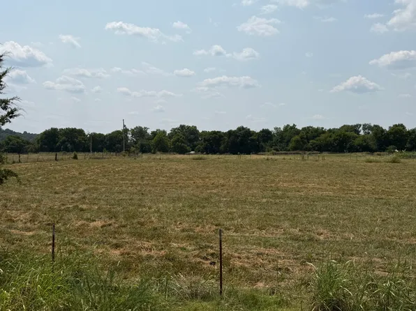 85 Quarter Horse Lane, Pineville, MO 64856