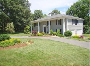 6 Flagg Rd, Southborough, MA 01772