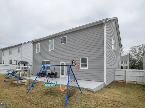 440 Starbuck Pkwy, Pendergrass, GA 30567