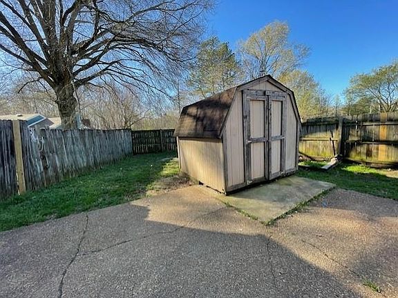3rd image of 4575 Buffer Dr