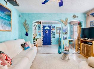 947 Sandpiper Ln, Vero Beach, FL 32963