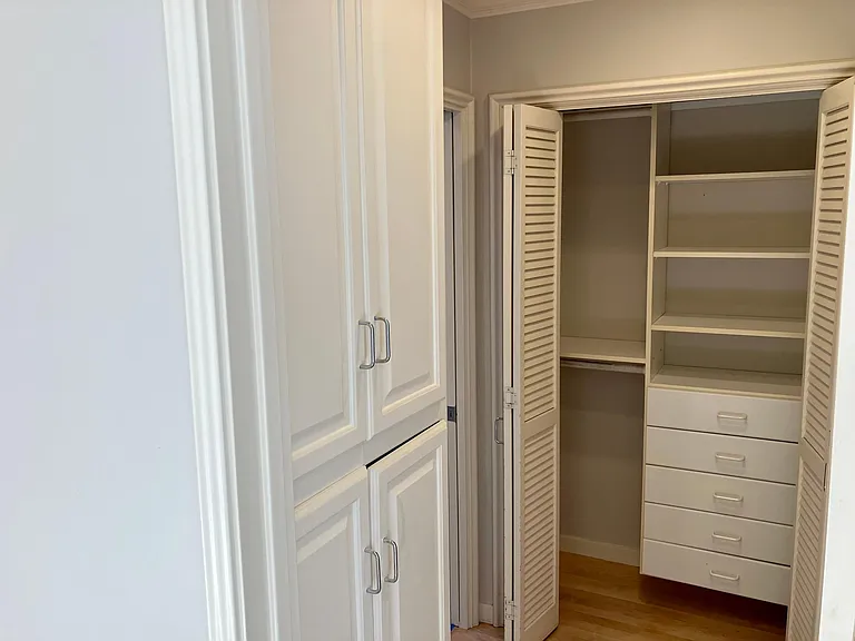 1660 Oak Ave — Photo 17