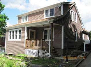 49 Walnut St, Crafton, PA 15205