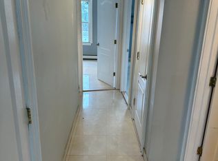 16354 24th Rd FLOOR 2, Whitestone, NY 11357