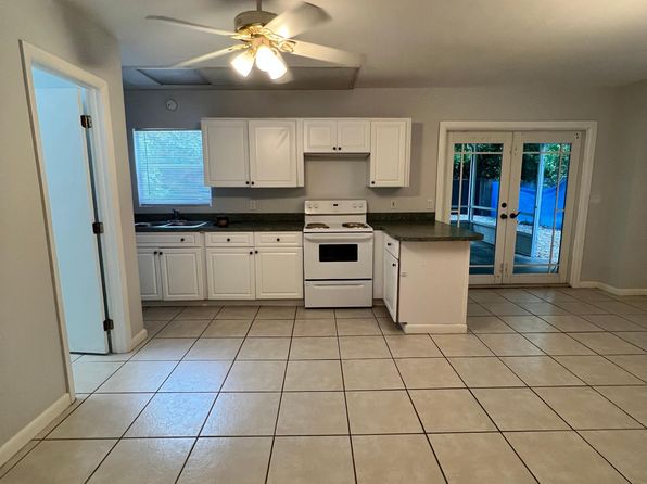 126 Ocean View Dr