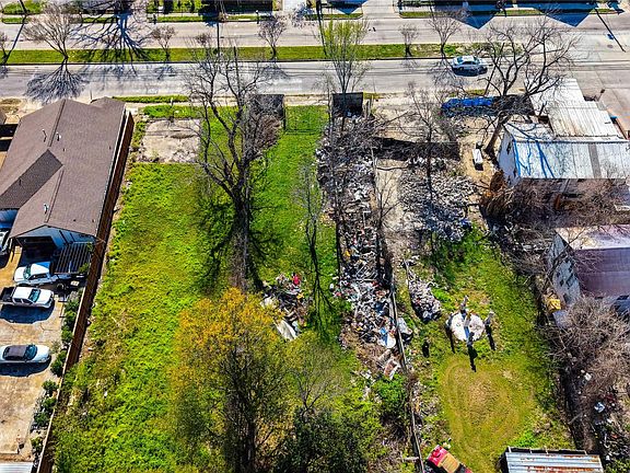 4th image of 6124 W Montgomery Rd