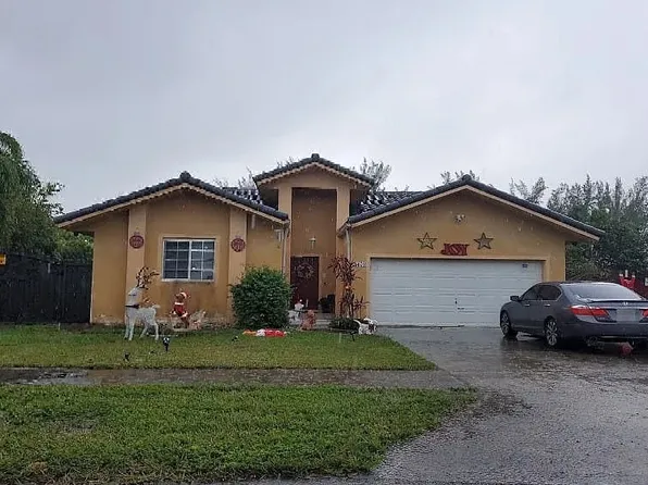 8670 SW 199th St, Cutler Bay, FL 33189