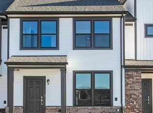 12228 Dutch Elm Cir, Midlothian, VA 23112