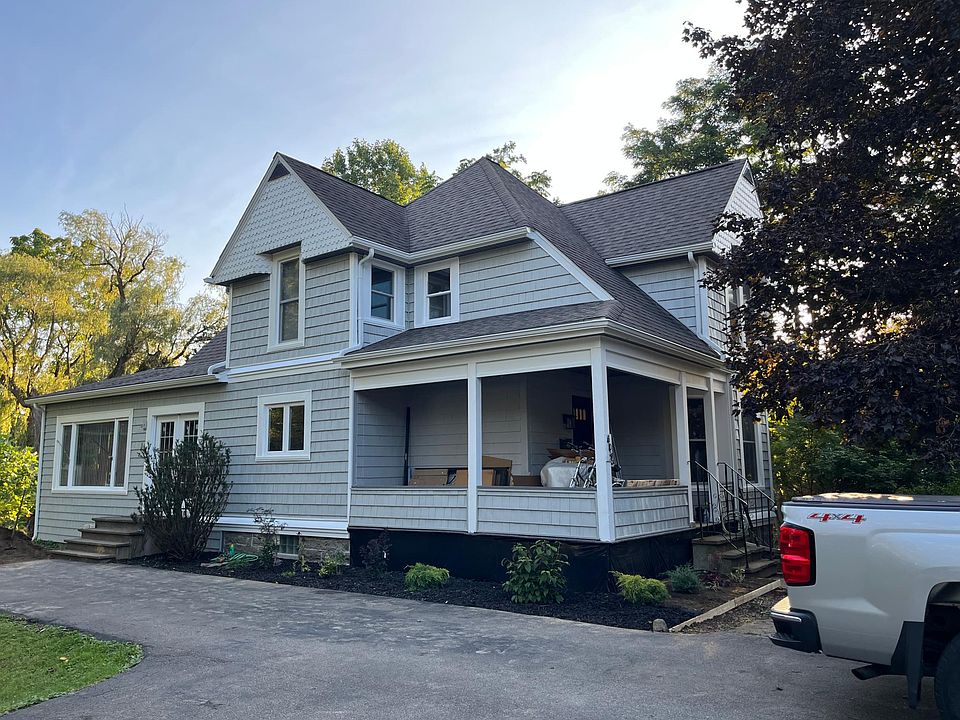 1st image of 607 South St