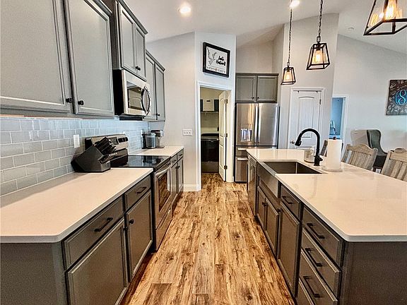 4th image of 248 Inlet Pointe Dr