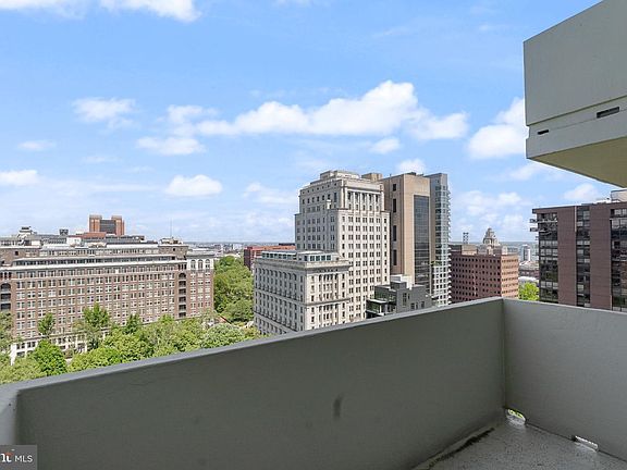 5th image of 604 S Washington Sq APT 2108