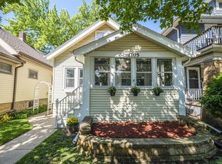1105 S 74th St, West Allis, WI 53214