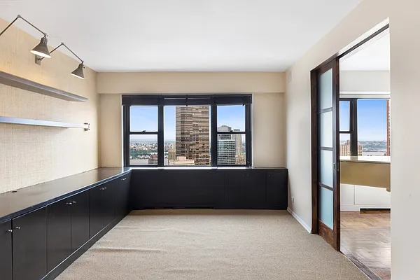 Rented by Corcoran | media 25