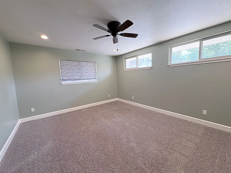 316 Altair Cir — Photo 22