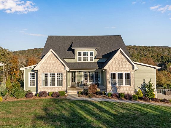 2nd image of 250 Spinnaker Dr