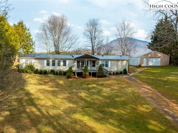 216 Temple Baptist Church Road, West Jefferson, NC 28694