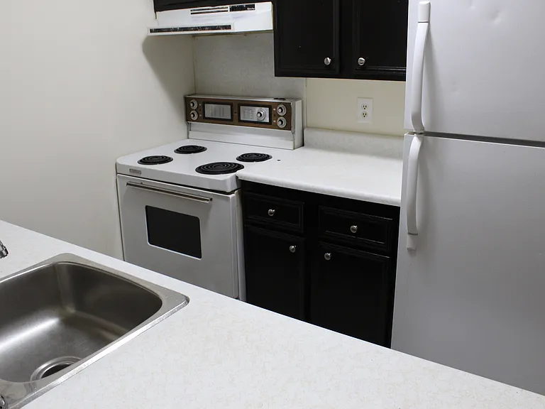 615 Confederation Dr — Photo 20
