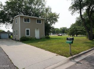 116 City Park Rd, Alexandria, MN 56308