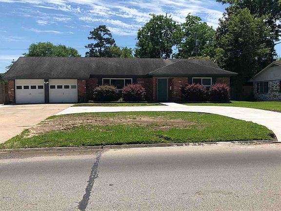 2nd image of 4995 Gladys Ave