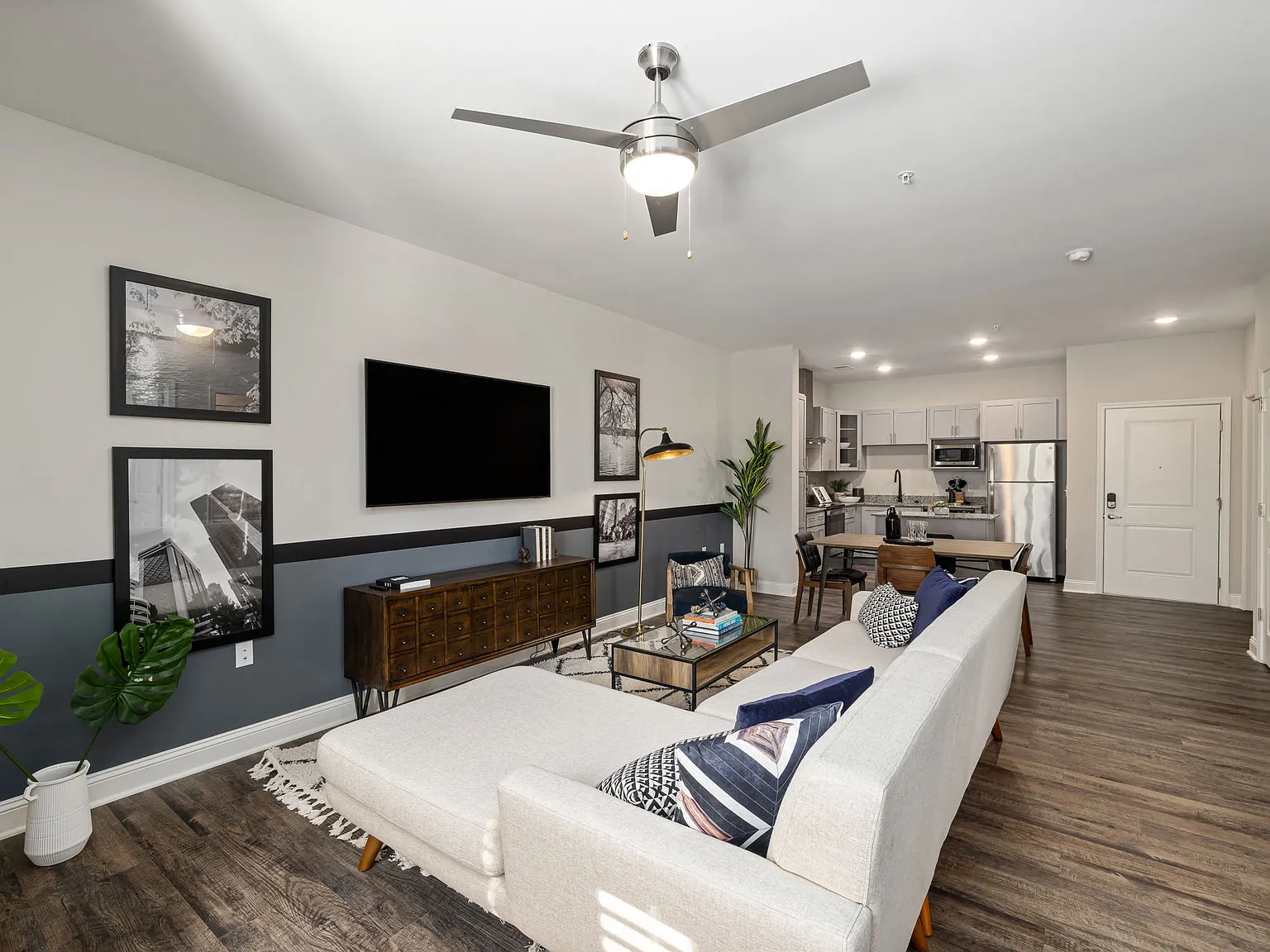 Elevate Lake Norman — Photo 3